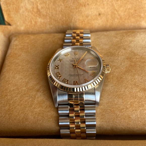 Rolex 36mm unisex watch - Picture 16 of 16